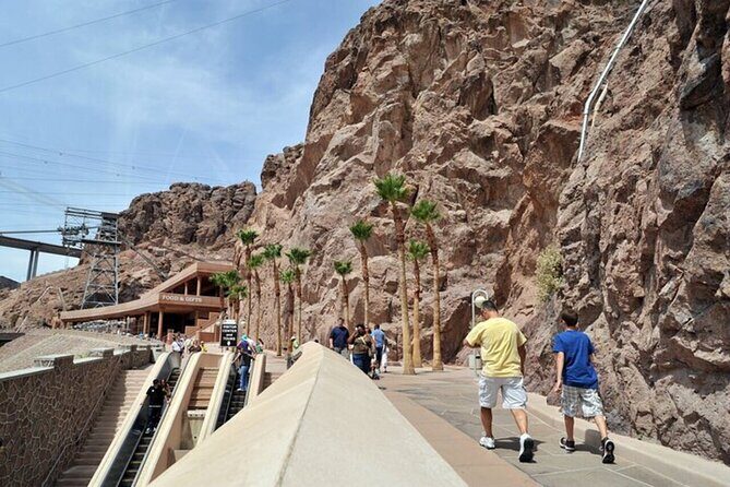 Hoover Dam and Red Rock Canyon Combo Small Group Tour From Vegas - The Itinerary Breakdown: What to Expect