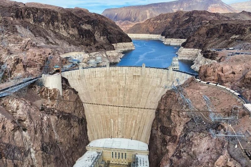 Hoover Dam Highlight Trip from Las Vegas - Boulder City brings the workers’ story into view