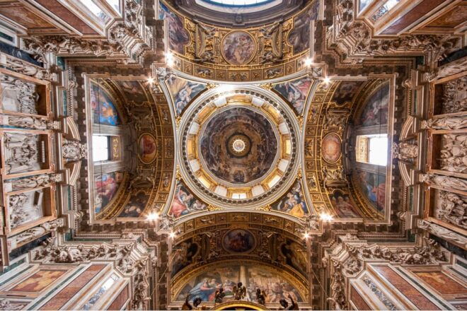 Hop-on Hop-off 24H and Santa Maria Maggiore Entrance - Meeting Point and Voucher Collection