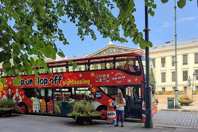 Hop-on Hop-off Experience in Oslo - Onboard Narration and WiFi Availability