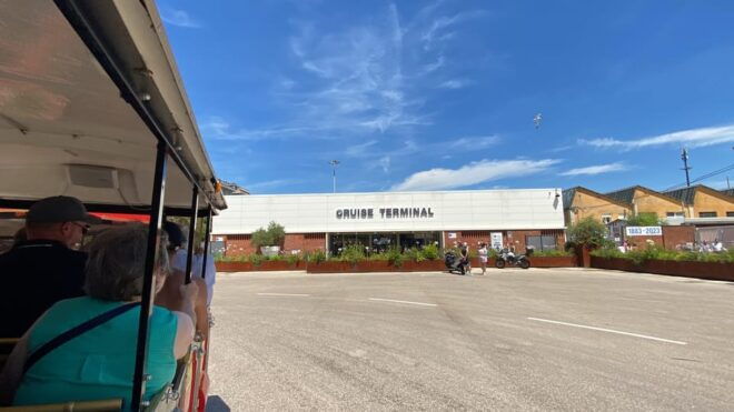 Hop On Hop Off EXPERIENCE LA SPEZIA Tour - Customer Reviews and Ratings