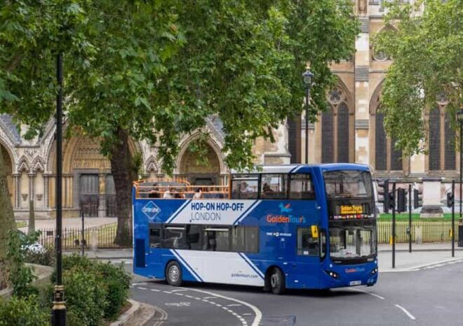 Hop-on Hop-off London Bus Tour & The London Dungeon - River Thames Boat Ride