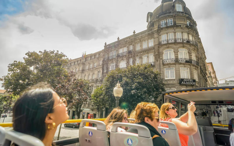 Hop-On Hop-Off Porto Bus Tour - Making the Most of a 48-Hour Ticket
