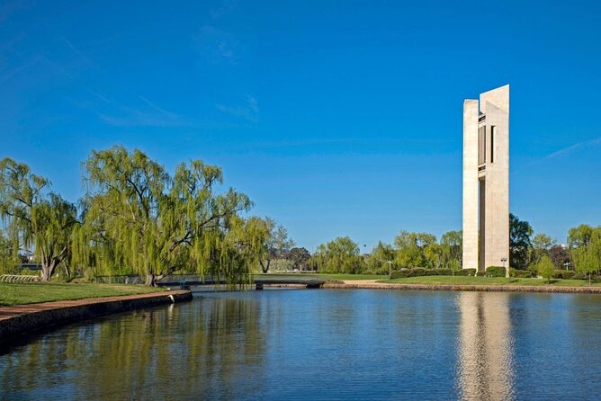 Hop-on Hop-off Sightseeing Tour in Canberra - Meeting and Pickup Information