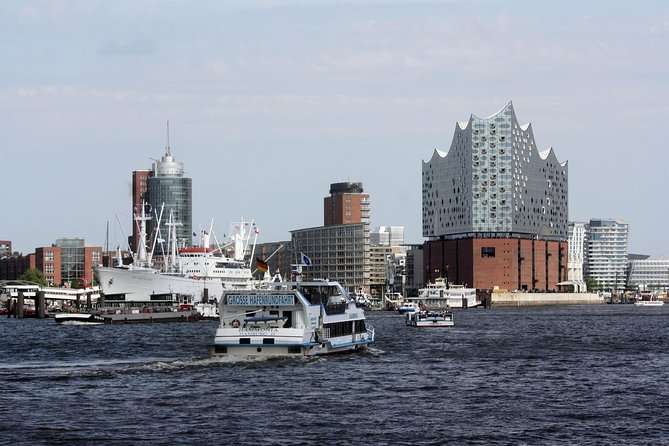 Hop-On Hop-Off Tour : Combined City Tour by Bus and Boat - The Sum Up