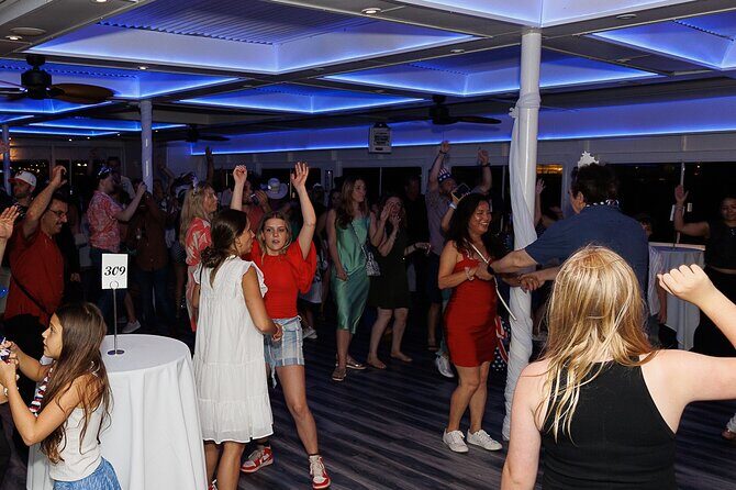 Horizon's Edge NYC Family Friendly New Year's Eve Party Cruise - The Experience: What to Expect