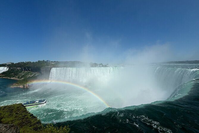 Hornblower Boat and Walking Tour of Niagara Falls - FAQ