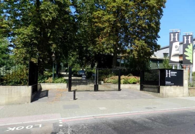 Horniman Gardens Walk by Sams Walk - Meeting Point and Directions