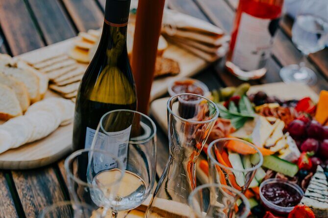 Horse and Carriage Wine Tour in Marlborough with Lunch - FAQs