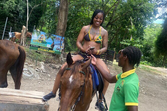 Horse Back Riding, Dunn's River and Blue Hole - Who Should Consider This Experience?