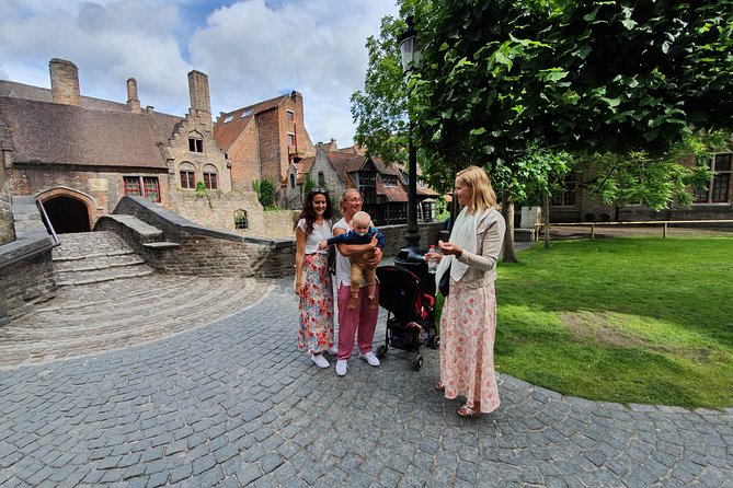 Horse-Drawn Carriage Ride and Guided Walk - Start Time and End Point