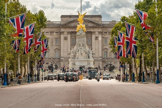 Horse Guards Parade, Westminster & Tower of London: Full-Day Tour - Questions and Support