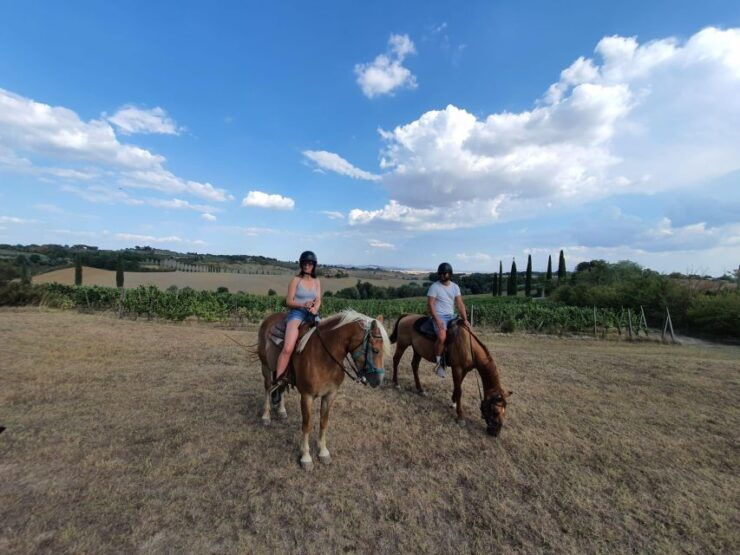 Horseback And Wine Tasting In Tuscan Countryside - Activity Details
