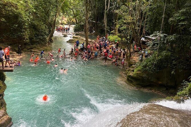 Horseback Ride and Blue Hole Experience - FAQ