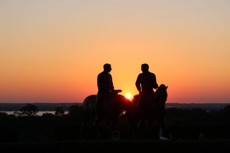Horseback Riding, Country Bufet and Live Music - Activity Details