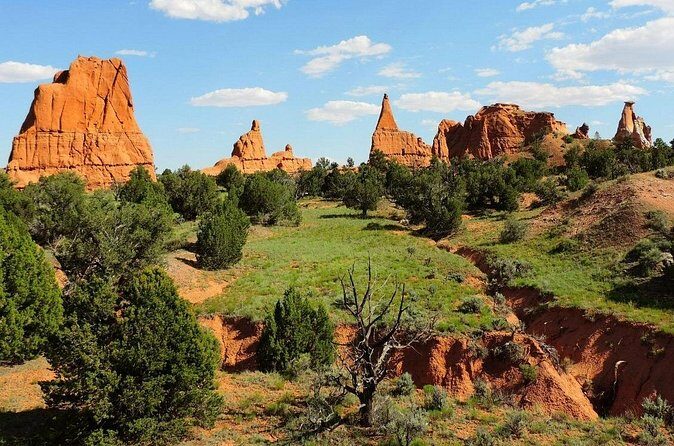 Horseback Riding Experience through Kodachrome with a Guide - Who Will Love This Experience?