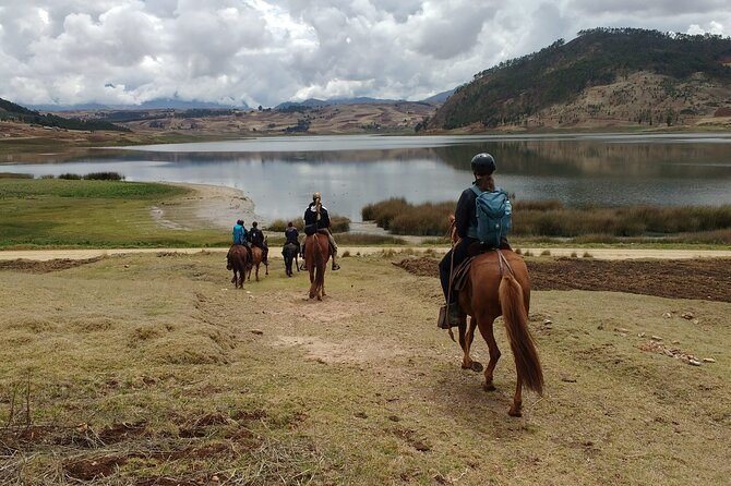 Horseback Riding in Miradores Del Valle Del Cusco, Perú - Weather and Cancellation Policy