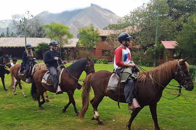 Horseback Riding in Miradores Del Valle Del Cusco, Perú - Helpful Resources and Product Code