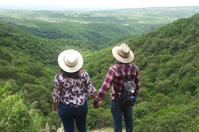 Horseback Riding in the Capulines - Cancellation Policy