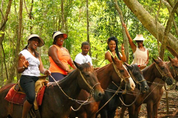 Horseback Riding in the Tropical Jungle - Activity Details