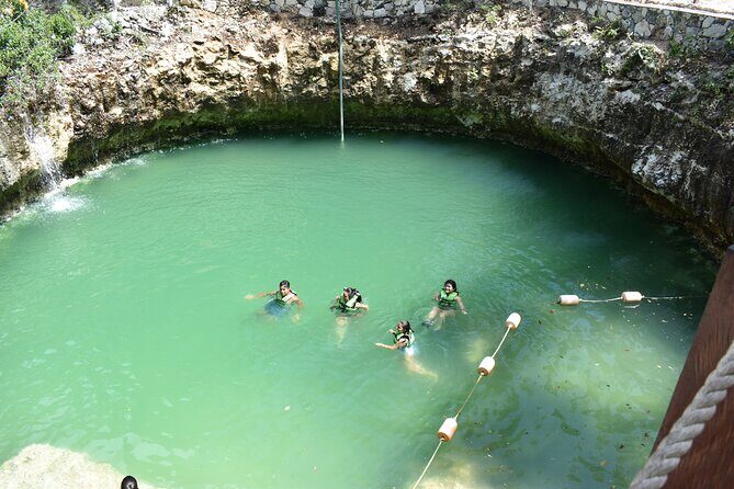 Horseback riding Tour with ATV circuit, ziplines and Cenote - FAQs