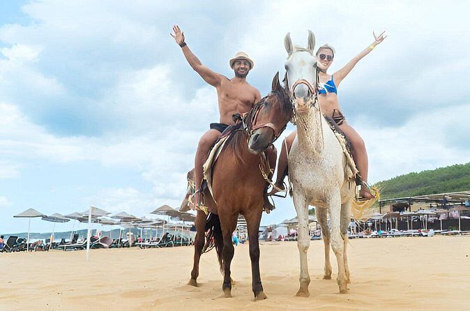 Horseback Riding trough The Countryside & Beach at Puerto Plata - The Sum Up