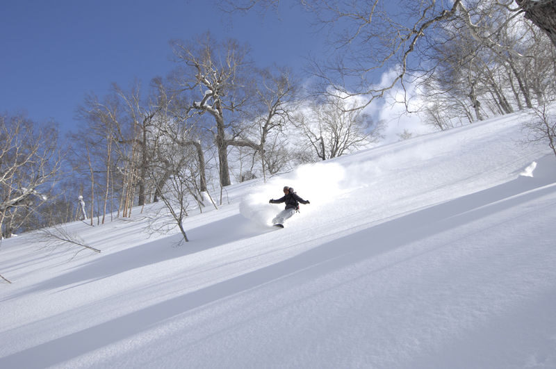 Hoshino Resorts Tomamu Ski Resort Lift Pass & Round-Trip Bus Ticket - Five hours for skiing, snow, and resort exploring