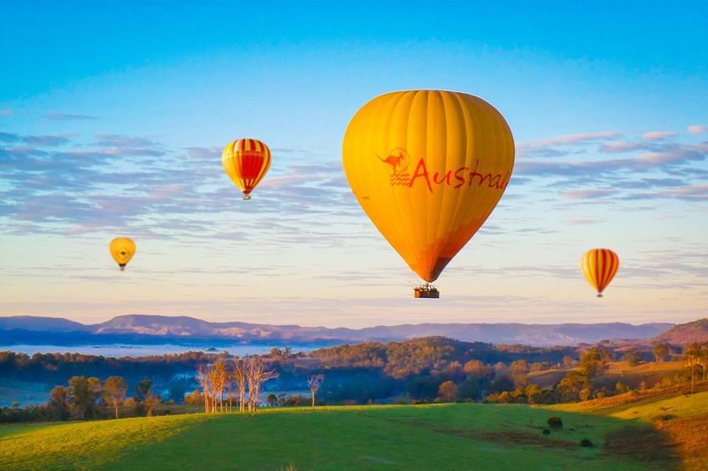 Hot Air Balloon Brisbane and Gold Coast - A gentle lift into the morning