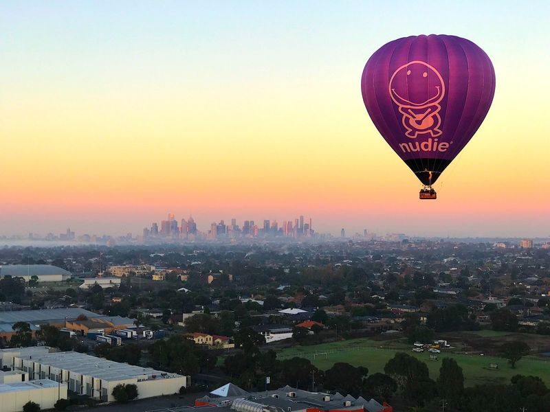 Hot Air Balloon Flight Experience in Melbourne - Dress for cold grass, not just a warm hotel lobby