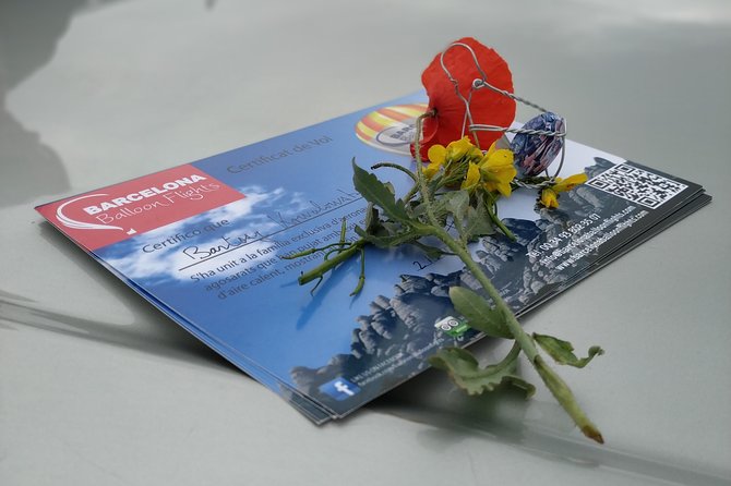 Hot Air Balloon Flight From Barcelona - Inclusions