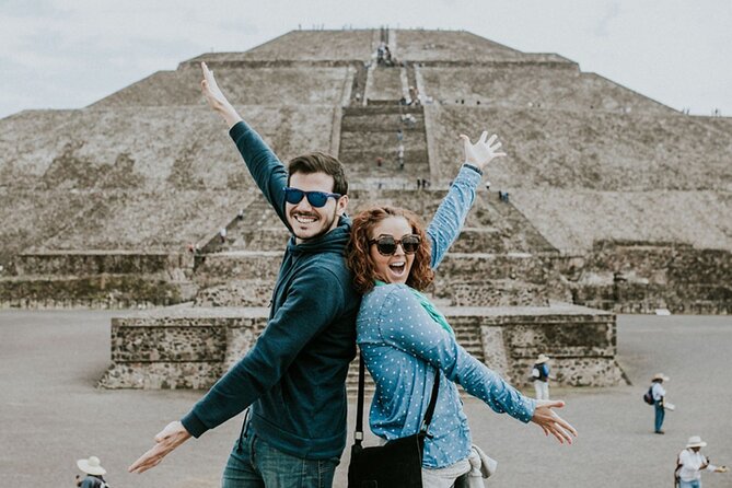 Hot Air Balloon Flight in Teotihuacán With Breakfast - Meeting and Pickup