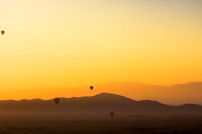 Hot Air Balloon Flight in the Desert With Camel Ride - Common Questions