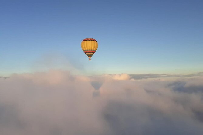 Hot Air Balloon Flight: Loire Valley, Chambord, Chenonceau - Cancellation Policy and Booking Details