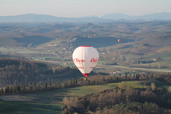 Hot Air Balloon Flight Over Tuscany From Siena - Positive Experiences, Safety and Professionalism, Breakfast and Treats, Logistics and Assistance, Unforgettable Views