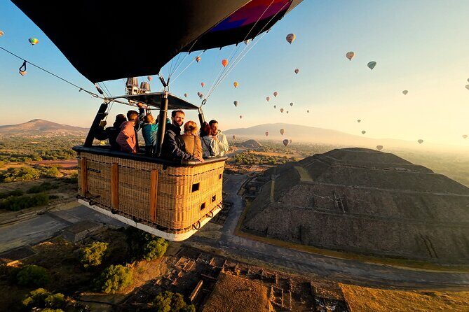 Hot Air Balloon Flight Teotihuacan With Pickup and Breakfast - Good To Know