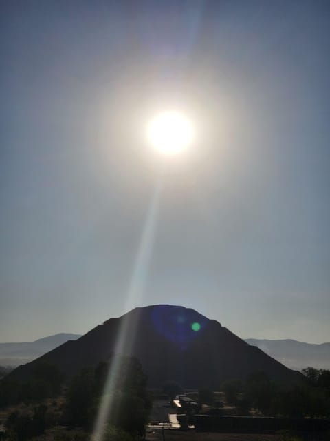 HOT AIR BALLOON +GUIDED TOUR IN THE SKY +BREAKFAST IN A CAVE - Good To Know