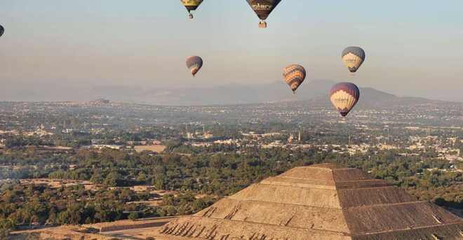 HOT AIR BALLOON +GUIDED TOUR IN THE SKY +BREAKFAST IN A CAVE - Pickup and Drop-off Details