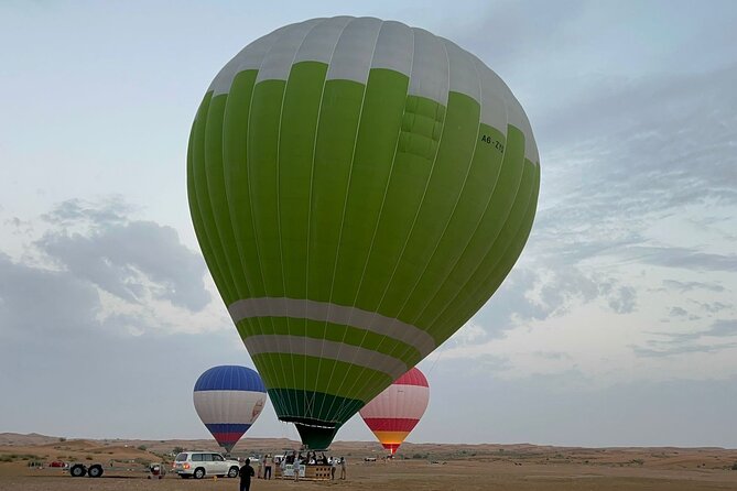 Hot Air Balloon in Dubai/ Deluxe With Breakfast and Camel Ride - Hot Air Balloon Experience Overview