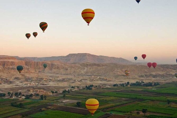 Hot Air Balloon in Luxor - Background