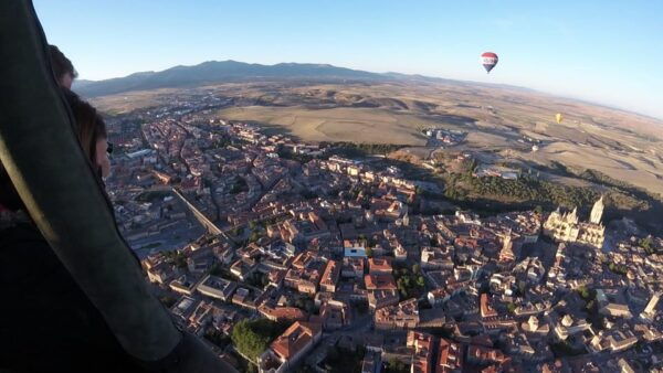 Hot Air Balloon Over Segovia & Hop-On&Hop-Off Touristic Bus - Transportation and Pickup