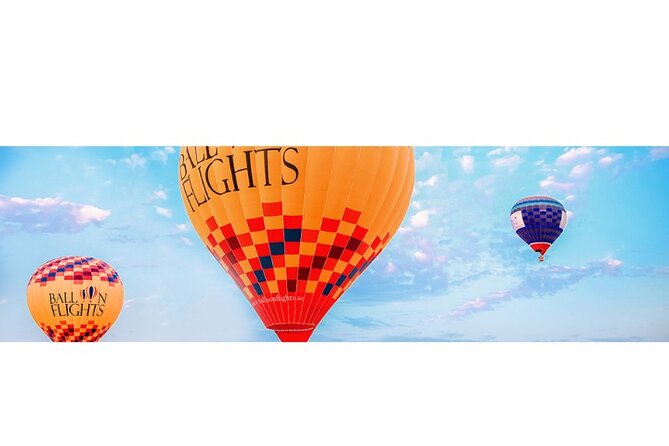 Hot Air Balloon Ride and Traditional Arabic Breakfast With Guide - Benefits of a Hot Air Balloon Ride