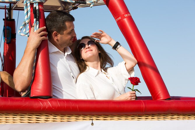 Hot Air Balloon Ride in Dubai - Date and Travelers