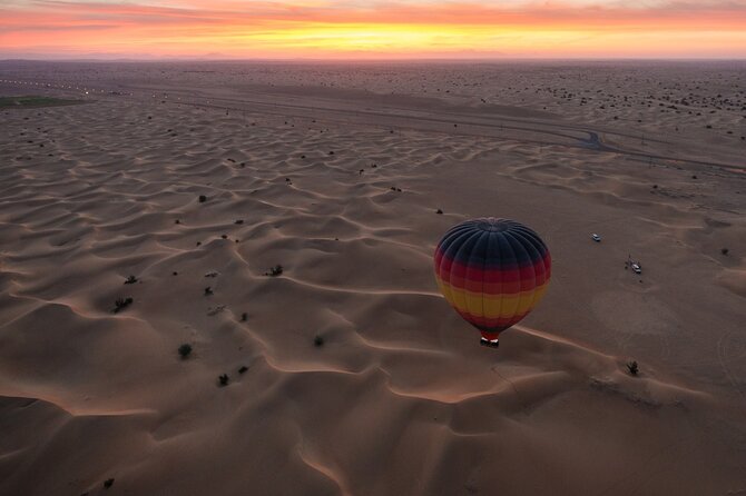 Hot Air Balloon Ride in Dubai With Breakfast and Transfers - What Is a Hot Air Balloon Ride?