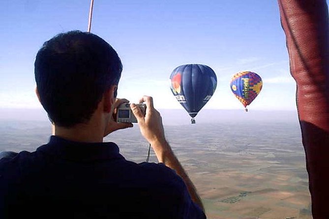 Hot-Air Balloon Ride Over Aranjuez With Optional Transport From Madrid - Pickup Details
