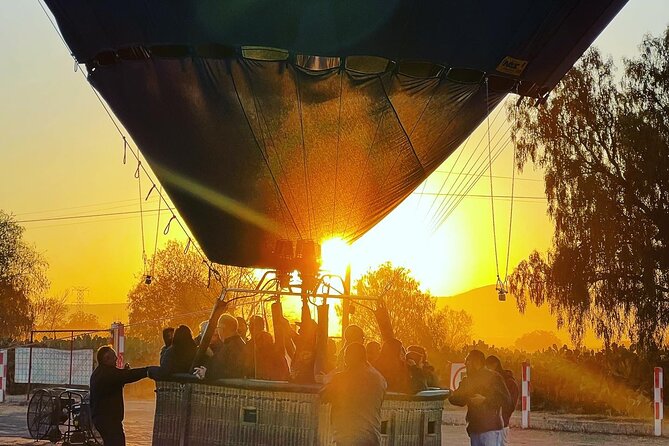 Hot Air Balloon Ride Over Teotihuacan With Guided Tour And Cave - Experience Duration and Pick-up Time