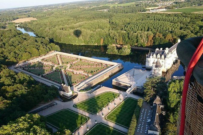 Hot-Air Balloon Ride Over the Loire Valley, From Amboise or Chenonceau - Overview of the Experience