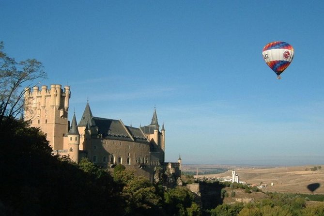 Hot Air Balloon Ride Over Toledo or Segovia With Optional Transport From Madrid - Post-flight Activities and Reviews