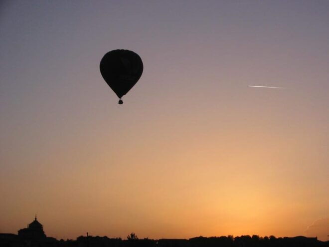 Hot Air Balloon Ride Seville to Huelva (1PAX) - Meeting Points and Locations
