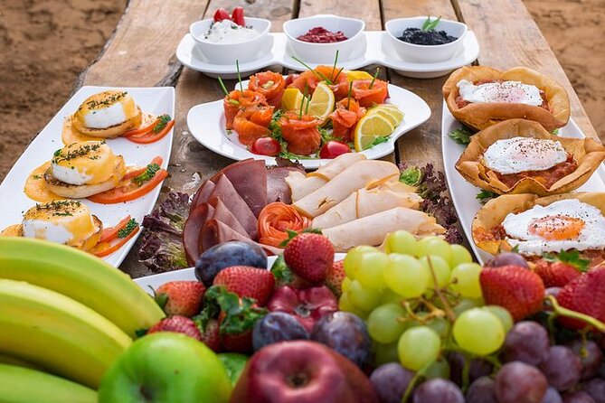 Hot Air Balloon Ride With Gourmet Breakfast & Falcon Show - Rave Reviews From Travelers