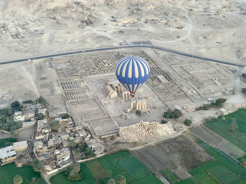 Hot Air Balloon & West Bank Tour - Luxors Tombs & Temples - Key points to know before you book
